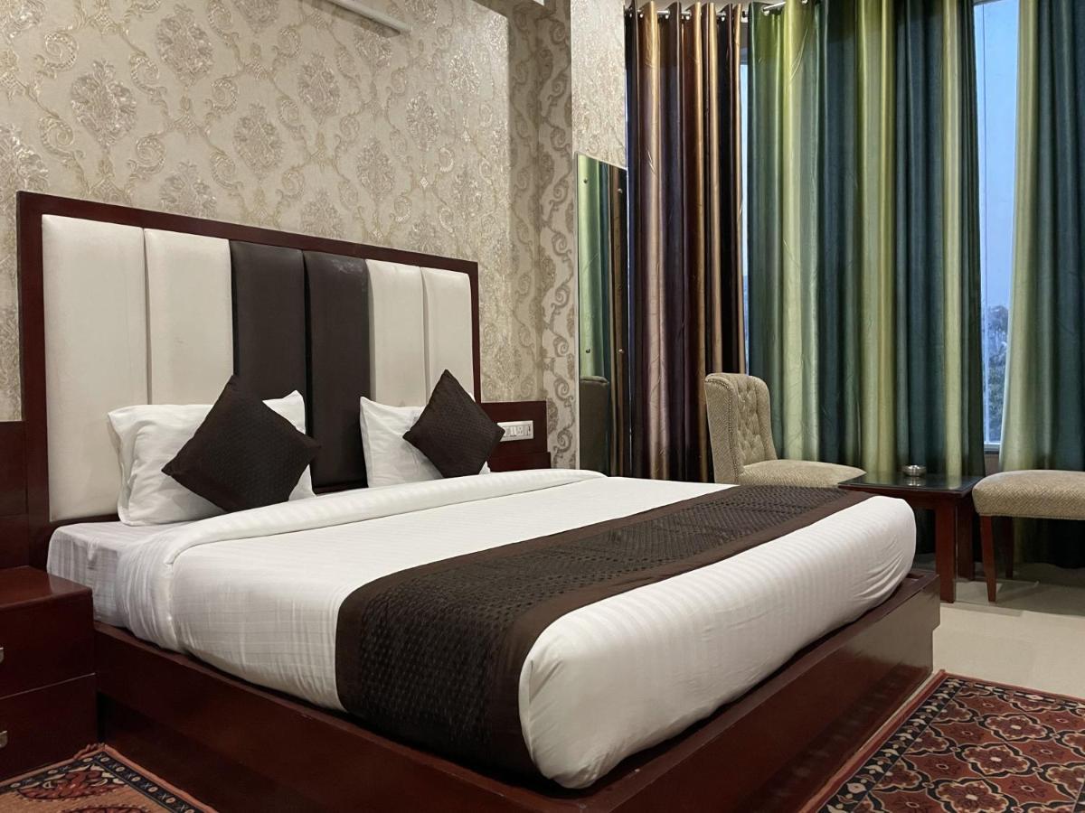 Sumedha G Village Resort And Spa Raiwala Экстерьер фото