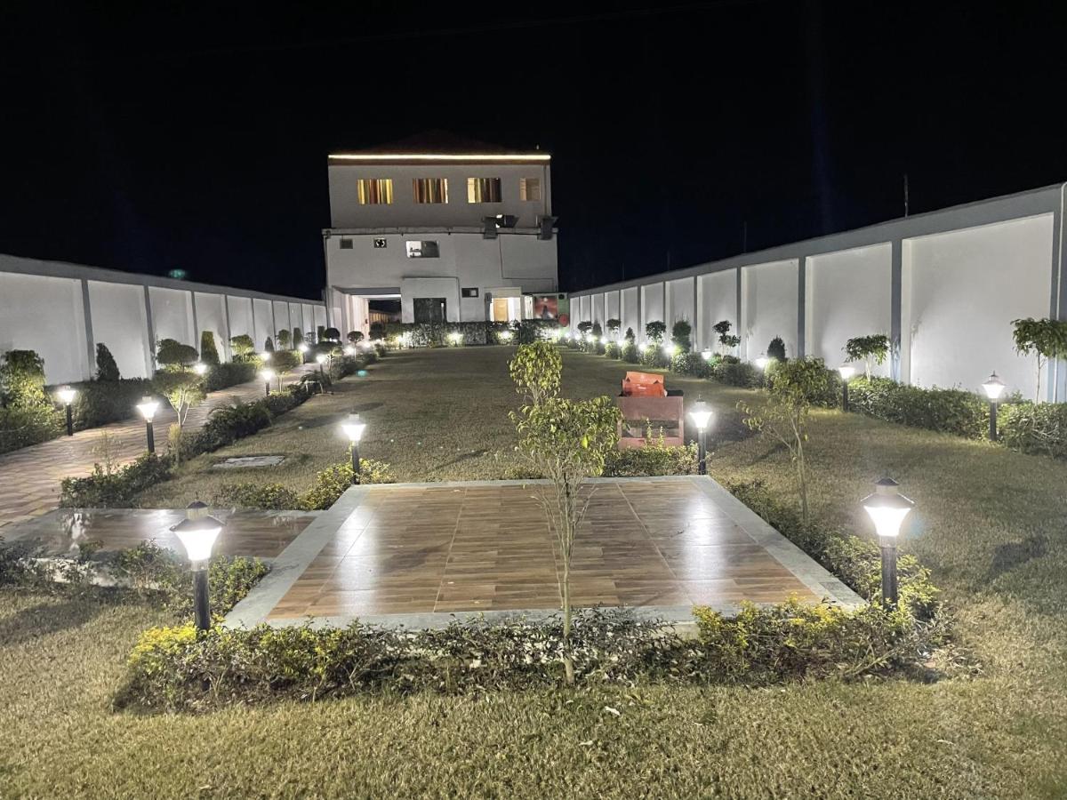 Sumedha G Village Resort And Spa Raiwala Экстерьер фото
